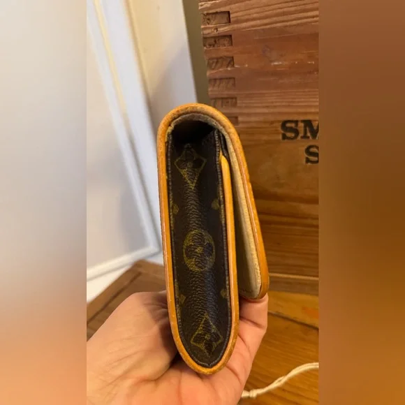 💯 Authentic Louis Vuitton Pochette Twin GM, Crossbody, Clutch, Purse - Picture 5 of 13